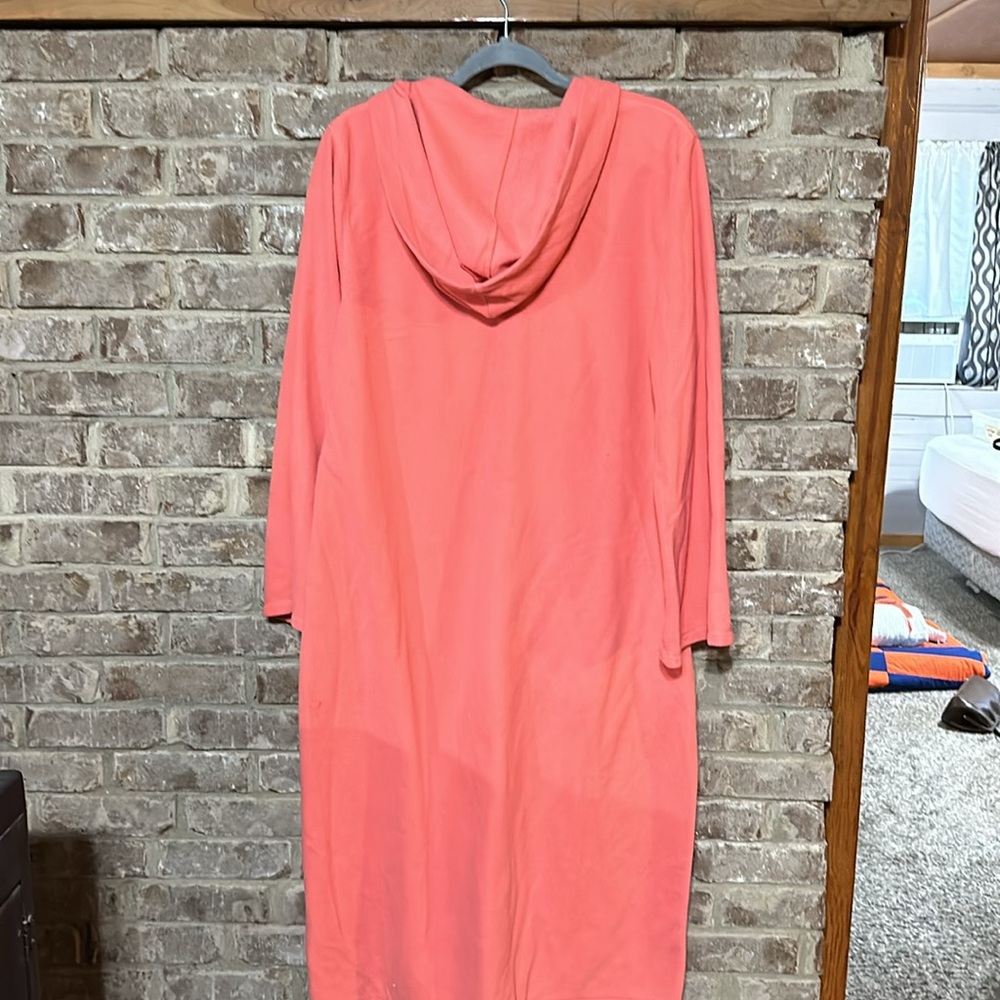 Zip up flannel robe! - Picture 2 of 3